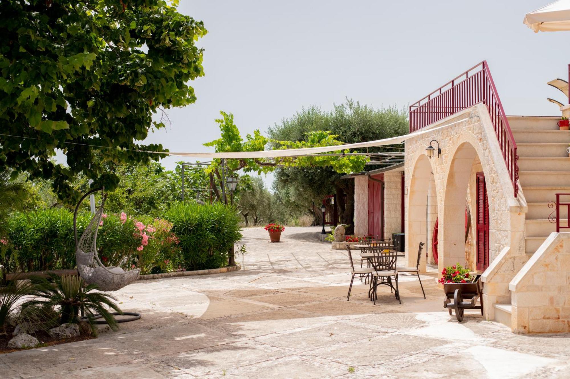 Masseria Trulli Bruni ロコロトンド エクステリア 写真